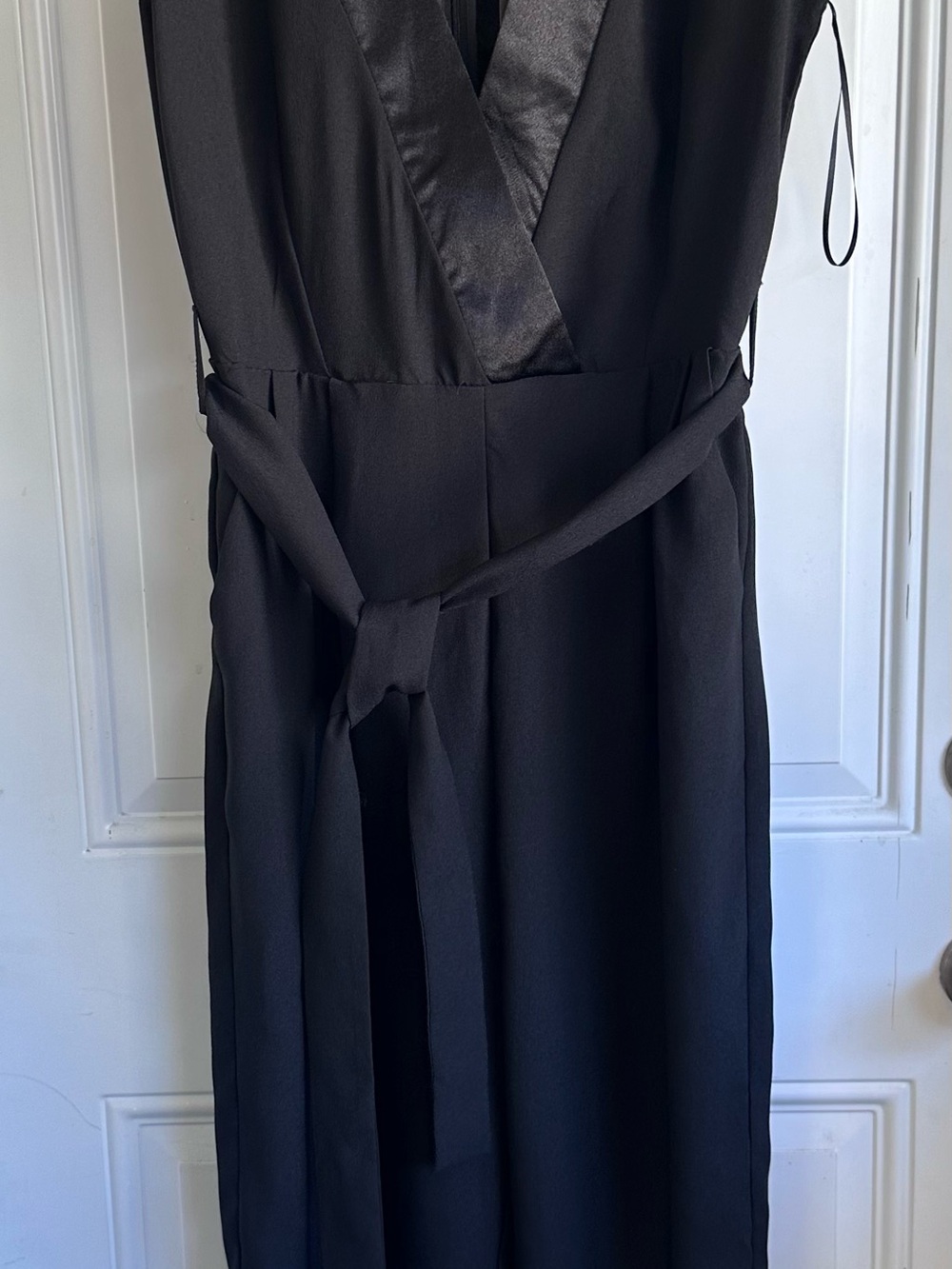 NWT Romeo & Juliet Couture Black Midi Wrap Jumpsuit with Satin Trim